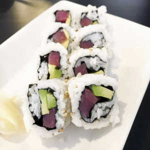 Spicy Salmon Roll (16 pcs)