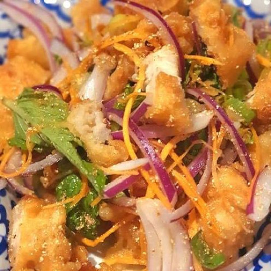 Crispy Chicken Salad