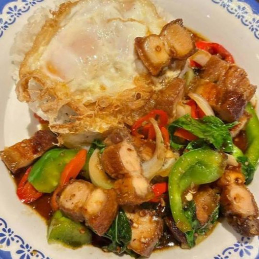 Saut&eacute;ed Basil