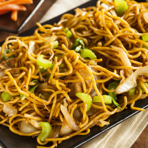 Chicken Chow Mein 炒面