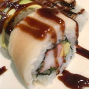 R7. Rainbow Roll (8 pcs)