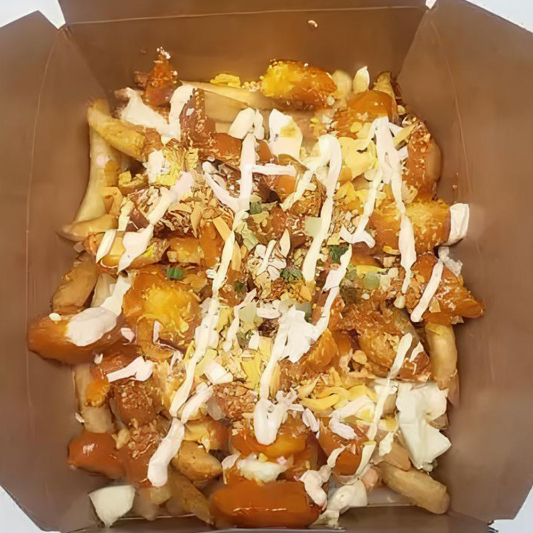 Buffalo Chicken Poutine