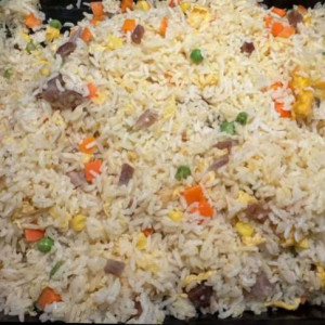 60. BBQ Pork Fried Rice 叉烧炒饭