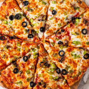 1. Kami Special Pizza