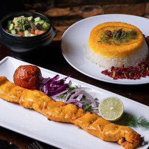 Chenje Kebab کباب چنجه
