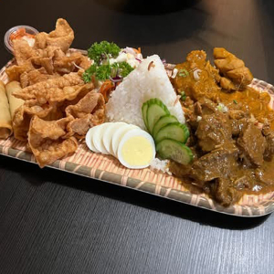 Beef & Chicken Rice Platter