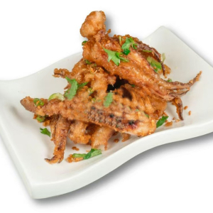 13. Deep-Fried Squid Tentacles 酥炸魷魚鬚