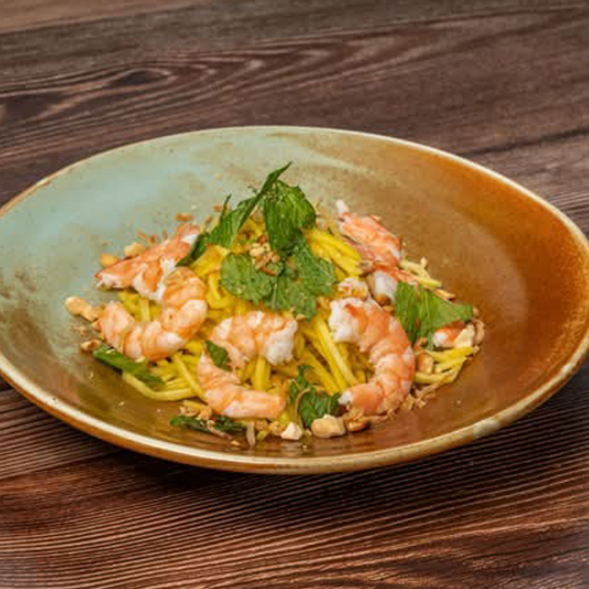 Green Mango Salad with Prawns / Gỏi Xo&agrave;i T&ocirc;m