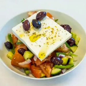 Salads / &Sigma;&alpha;&lambda;ά&tau;&epsilon;&sigmaf;