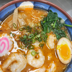 R6. Spicy Prawn Miso Ramen 