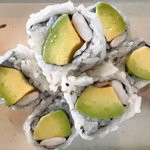 E13. Shrimp Avocado Roll