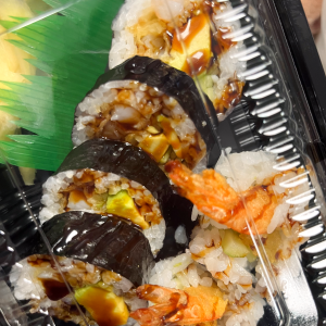 E21. Shrimp Tempura Roll
