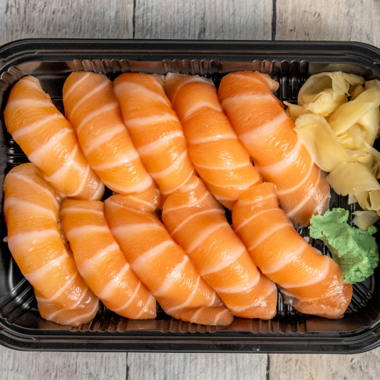 H11. Salmon Lover Nigiri (10 pcs)