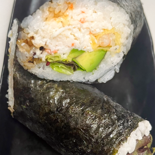 D4. Yummy Yummy Sushi Burrito