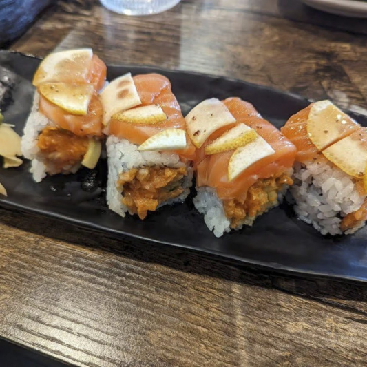F2. Salmon Lover's Roll
