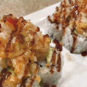 Volcano Roll (8 pcs)