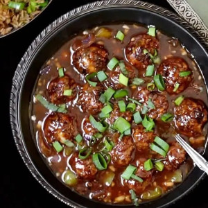 Vegetable Manchurian (Dry / Gravy)