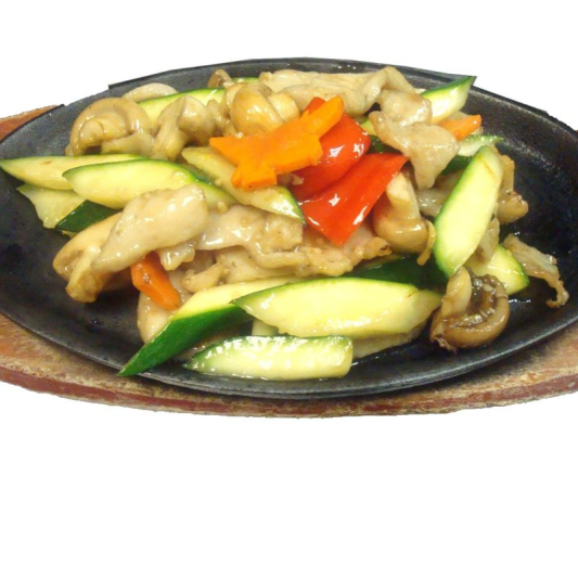 204. Zucchini, Chicken & Mushrooms with Garlic Sauce 鐵板青瓜磨菇雞片