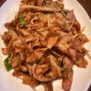 Rice Noodles with Beef 牛肉米粉