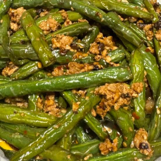 Dry-Style String Bean with Minced Pork 干煸肉沫四季豆