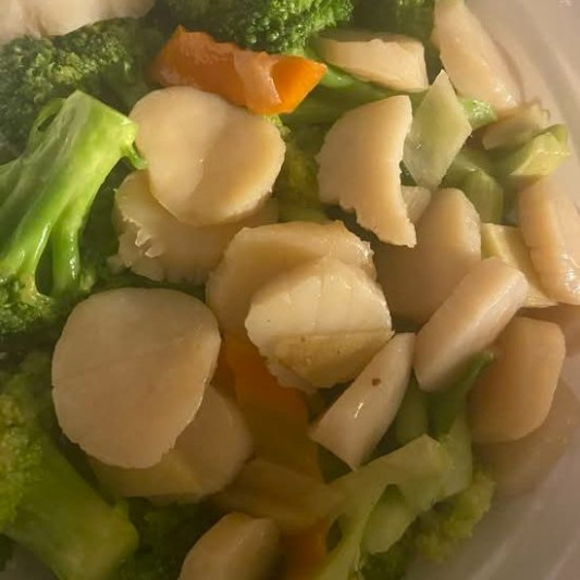 Stir-Fried Scallops 炒瑶柱