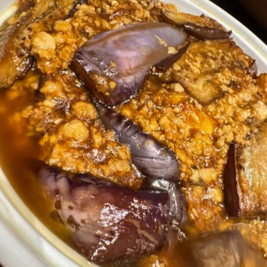 Braised Japanese Tofu with Eggplants and Minced Pork 日式豆腐茄子肉沫煲