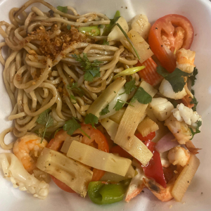 Garlic Noodles with Seafood