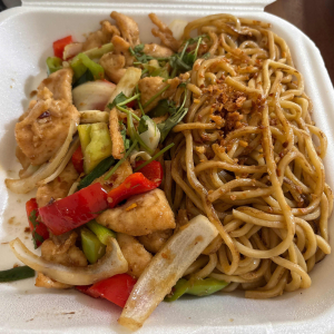 Garlic Noodles with Lemongrass Chicken