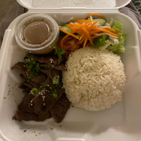 Grilled Beef with Egg Rice Plate