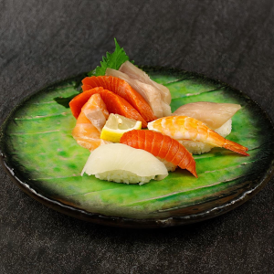 Sashimi & Sushi Combo
