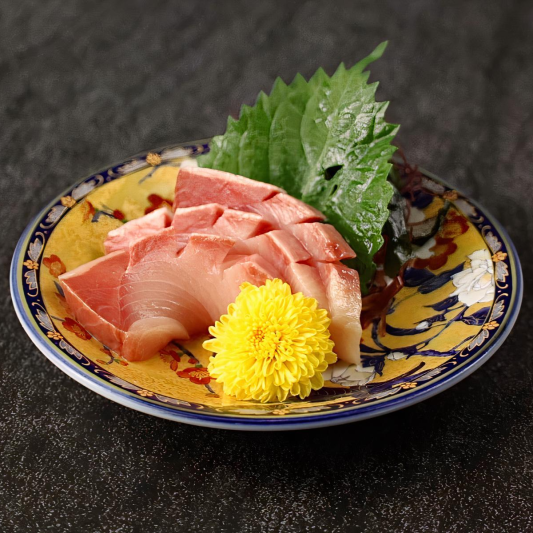 Hamachi Sashimi