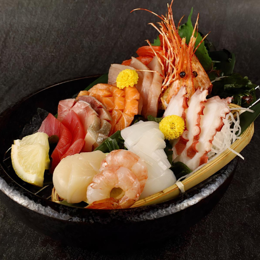 Deluxe Sashimi (20 pcs)