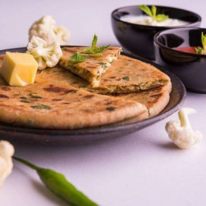 Gobi Paratha Combo