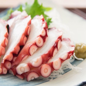 Tako Sashimi (3 pcs)