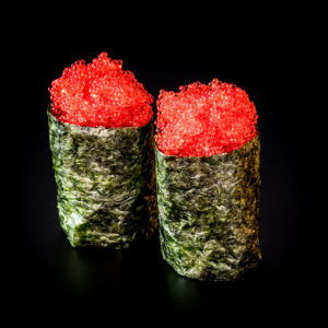 Tobiko Sushi (1 pc)