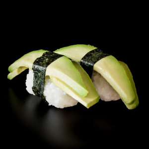 Avocado Sushi (1 pc)