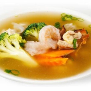 Shrimp Wonton Soup 鮮蝦雲吞湯