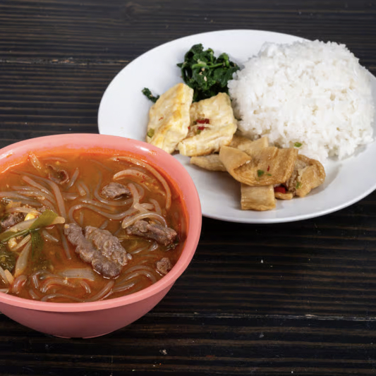 Galbitang / 갈비탕