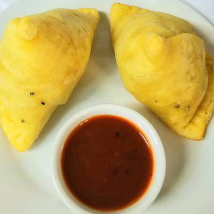 Vegetable Samosa (2 pcs)
