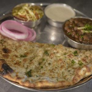 Amritsari Kulcha Thali