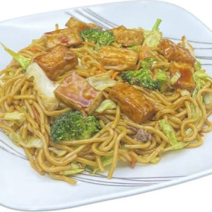 N4. Tofu Yakisoba