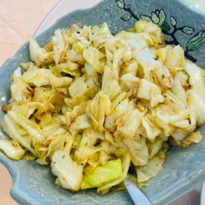 Szechuan Style Shredded Cabbage 手撕包菜