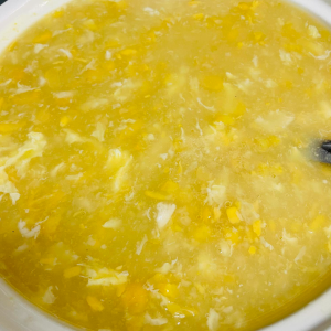 16. Chicken Corn Soup 鸡蓉玉米汤