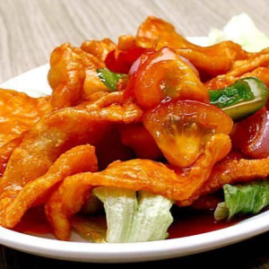 24. Deep-Fried Fish Fillets with Sweet & Sour Sauce (12 pcs) 甜酸鱼块