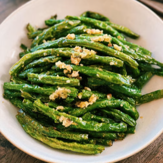 73. Stir-Fried Green Beans in Garlic Sauce 蒜蓉四季豆