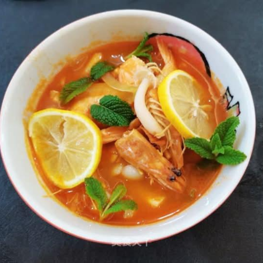 20. Tom Yam Seafood Soup 冬阴功海鲜汤