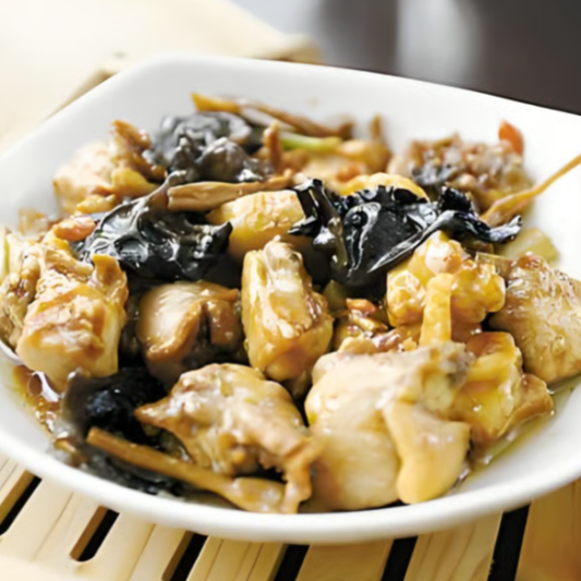 Steamed Chicken with Chinese Black Fungus (with Bone) 云耳蒸鸡