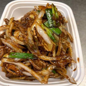 73. Beef with Ginger & Green Onion Hot Pot