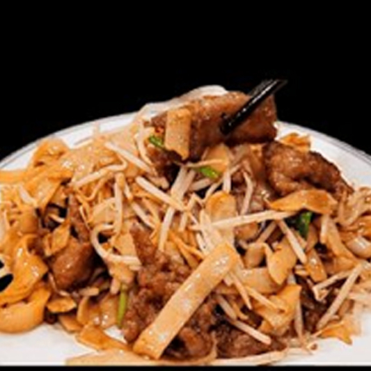 125. Beef Chow Fun