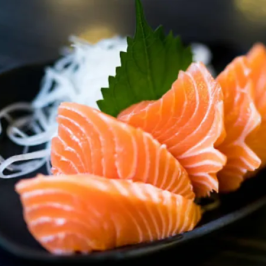 Salmon Sashimi (3 pcs)